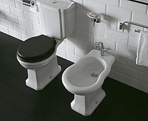 Унитаз напольный GLOBO Paestum PA004.BI белый/кнопка золото, с бачком купить в интернет-магазине Sanbest