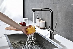 Смеситель для кухни Paulmark Serpentine Se213222-GM вороненая сталь купить в интернет-магазине сантехники Sanbest