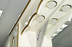 Зеркало со шкафом Misty Монако 93 бежевая патина/стекло в ванную от интернет-магазине сантехники Sanbest