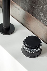 Смеситель для раковины Boheme Aura 152-B-A черный матовый купить в интернет-магазине сантехники Sanbest