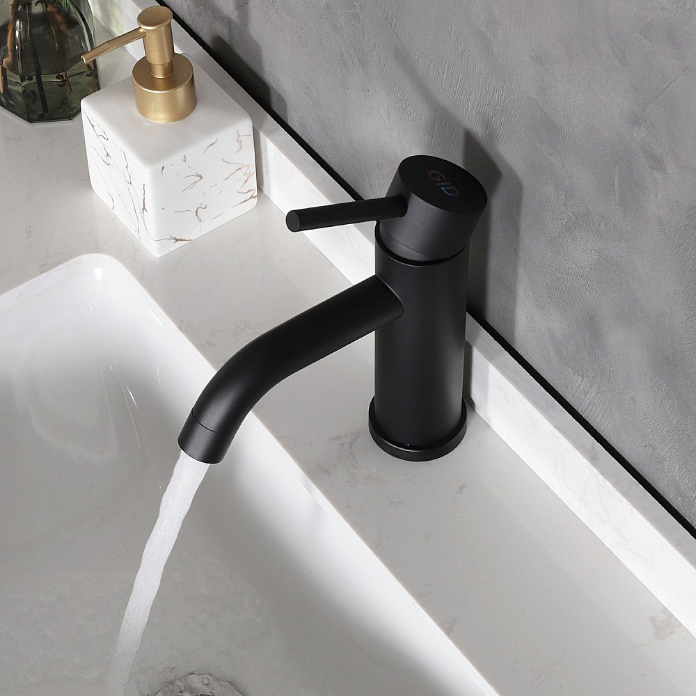 Смеситель для раковины Gid Inga SS096-BM-K черный матовый купить в интернет-магазине сантехники Sanbest