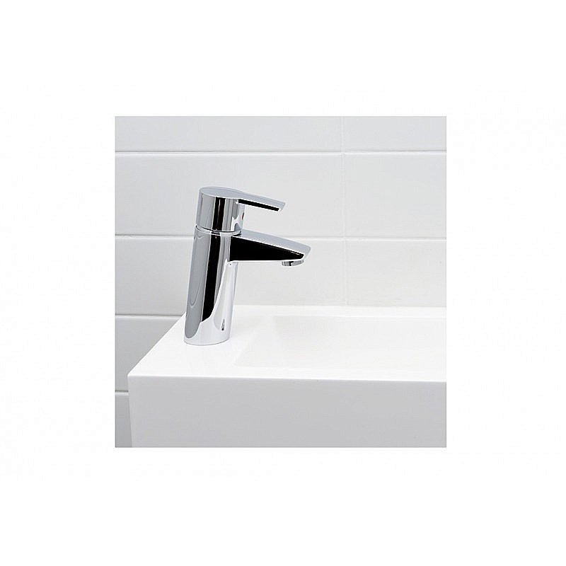 Смеситель для раковины Oras Cubista 2804 купить в интернет-магазине сантехники Sanbest