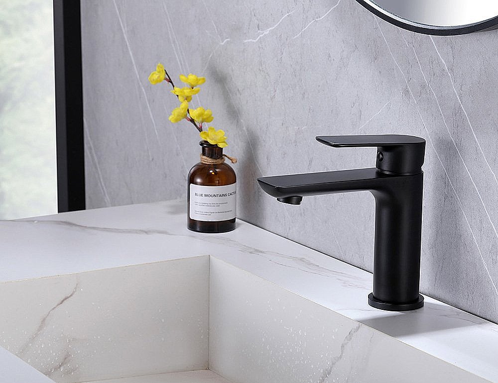 Смеситель для раковины ABBER Weiss Insel AF8010B черный матовый купить в интернет-магазине сантехники Sanbest