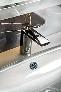 Консоль с раковиной Armadi Art LUCIDO 80 глянцевый графит для ванной в интернет-магазине сантехники Sanbest