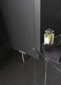 Табурет Laufen Kartell 3.8933.0.084.000.1 купить в интернет-магазине сантехники Sanbest