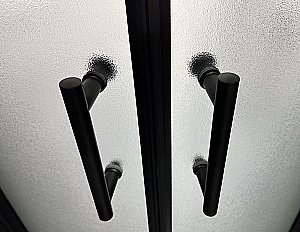 Душевая кабина Royal Bath Practic 90х90 RB 90HK1-M-BL стекло матовое/профиль черный купить в интернет-магазине Sanbest