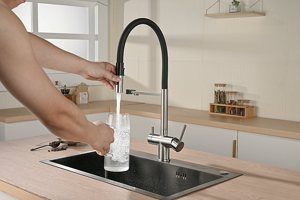 Смеситель для кухни Vincea VKF-120CH хром купить в интернет-магазине сантехники Sanbest