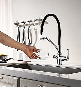 Смеситель для кухни Lemark Comfort LM3070C черный купить в интернет-магазине сантехники Sanbest