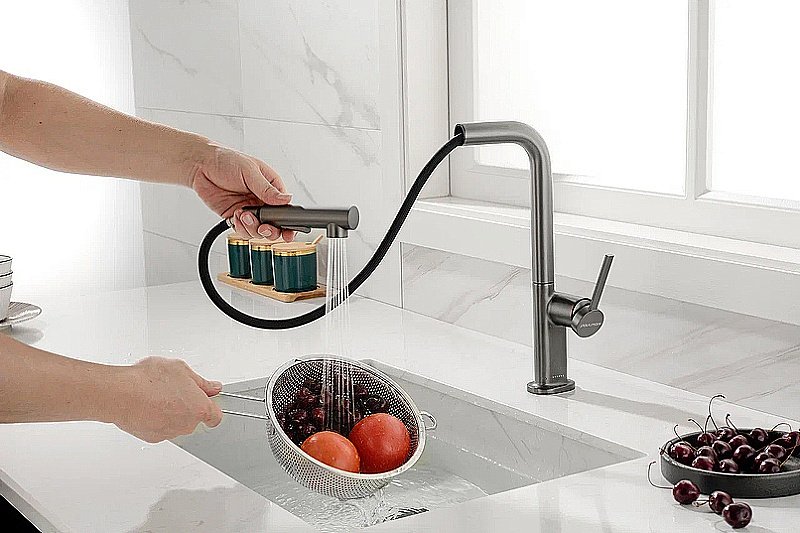 Смеситель для кухни Paulmark Neo Ne214419-GM вороненая сталь купить в интернет-магазине сантехники Sanbest