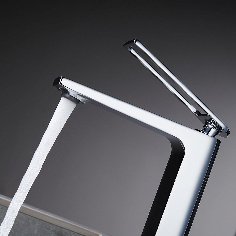 Смеситель для раковины Black&White Universe UK9901С хром купить в интернет-магазине сантехники Sanbest