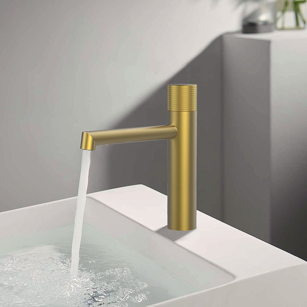 Смеситель для раковины Vincea Desire VBF-1D3BG брашированное золото купить в интернет-магазине сантехники Sanbest