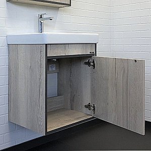 Тумба с раковиной Comforty Вена 00-00008928 55 дуб дымчатый для ванной в интернет-магазине Sanbest