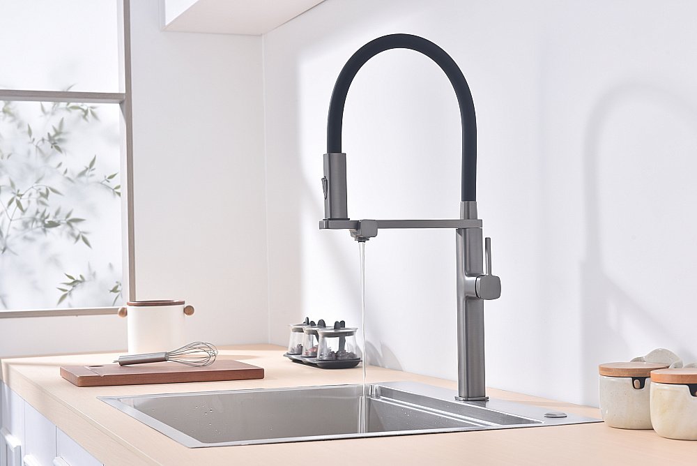 Смеситель для кухни Vincea VKF-119GM вороненая сталь купить в интернет-магазине сантехники Sanbest