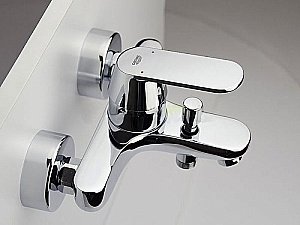 Смеситель для ванны Grohe Eurosmart Cosmopolitan 32831000 хром купить в интернет-магазине сантехники Sanbest
