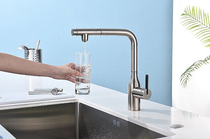 Смеситель для кухни Paulmark Viper Vi213105-BS брашированная сталь купить в интернет-магазине сантехники Sanbest