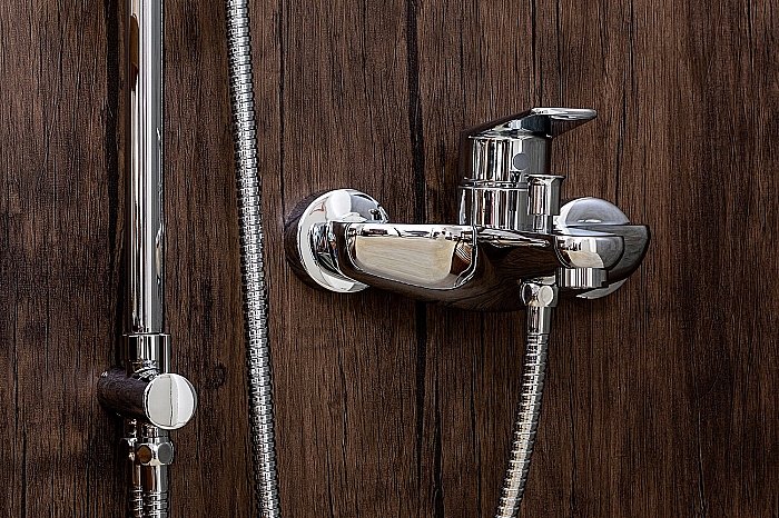 Смеситель для ванны Orange Flipo M23-100cr купить в интернет-магазине сантехники Sanbest