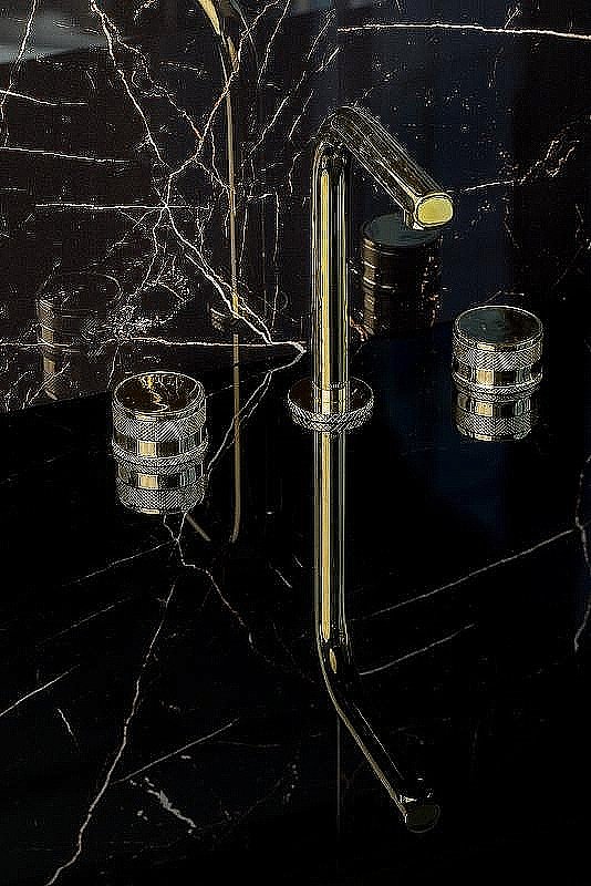 Смеситель для раковины Boheme Prestige 152-G-PR золото купить в интернет-магазине сантехники Sanbest