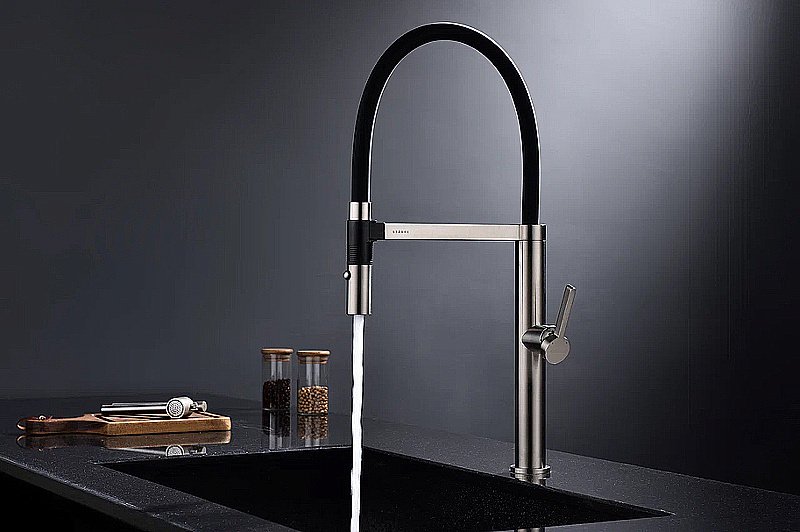 Смеситель для кухни Paulmark Leader Le214101-BS брашированная сталь купить в интернет-магазине сантехники Sanbest