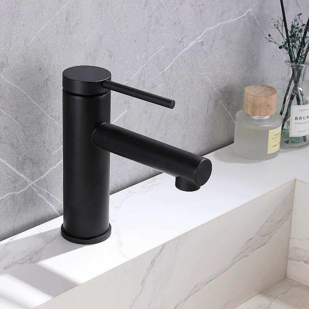 Смеситель для раковины ABBER Emotion AF8810B черный матовый купить в интернет-магазине сантехники Sanbest