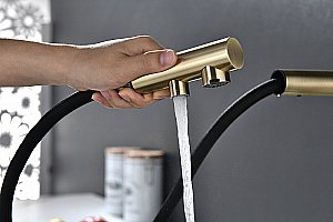 Смеситель для кухни Paulmark Serpentine Se213222-BR бронза купить в интернет-магазине сантехники Sanbest