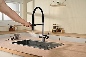 Смеситель для кухни Vincea VKF-120GM вороненая сталь купить в интернет-магазине сантехники Sanbest