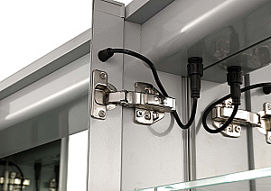 Зеркальный шкаф Aquqtek AQ7804-MLC 80х70 хром купить в интернет-магазине сантехники Sanbest