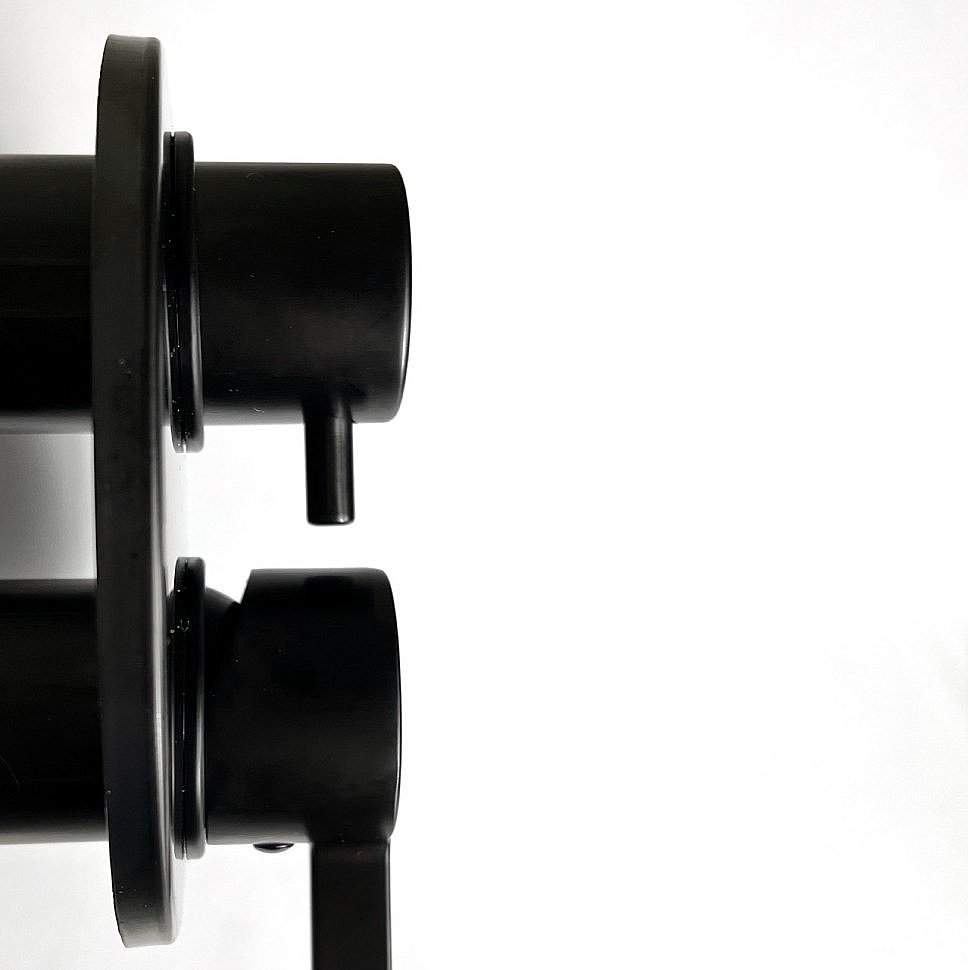 Смеситель для душа PAINI Brera 74PZ6911 черный матовый купить в интернет-магазине сантехники Sanbest