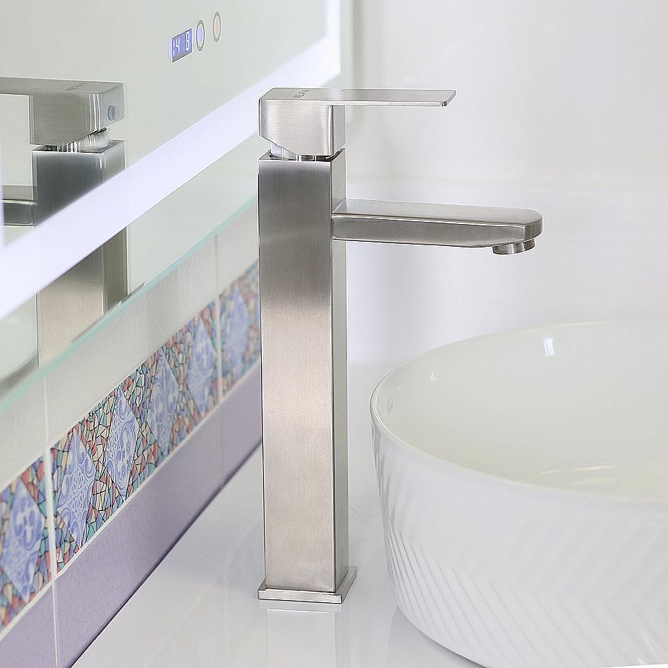 Смеситель для раковины Melana 6110 сатин купить в интернет-магазине сантехники Sanbest