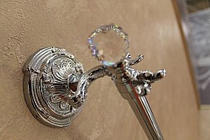 Полотенцедержатель с диспенсером Art&Max Barocco Crystal AM-2057D-Cr-C купить в интернет-магазине сантехники Sanbest