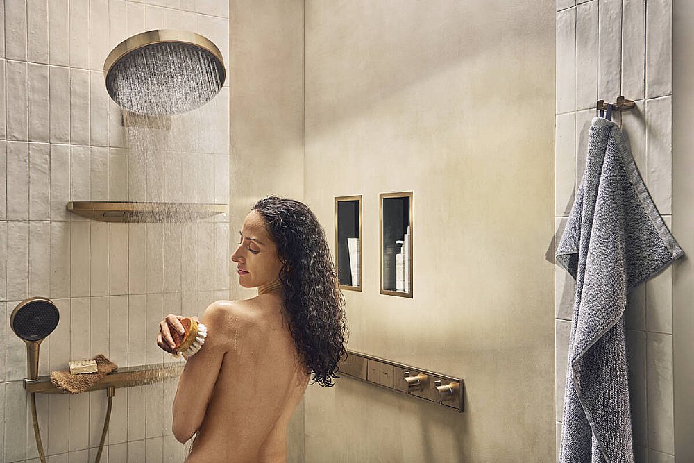Душевая лейка Hansgrohe Rainfinity 26864140 бронза купить в интернет-магазине сантехники Sanbest