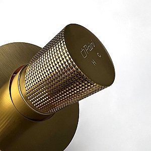 Смеситель для душа PAINI Cox grip 7GPJ690 золото матовое купить в интернет-магазине сантехники Sanbest