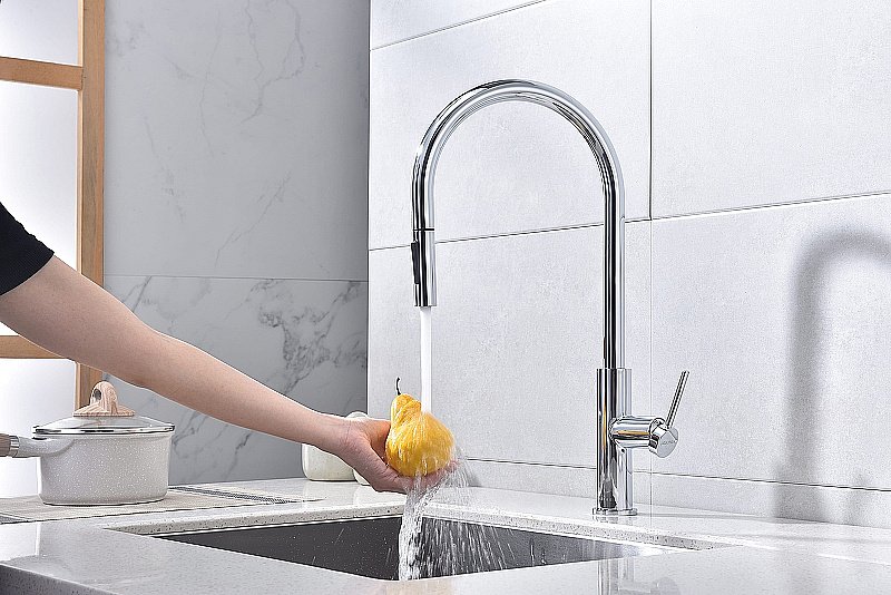 Смеситель для кухни Paulmark Senso Se215180-CR хром купить в интернет-магазине сантехники Sanbest