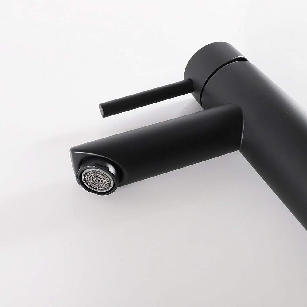 Смеситель для раковины Gid Berlin SS080-BM-K черный матовый купить в интернет-магазине сантехники Sanbest