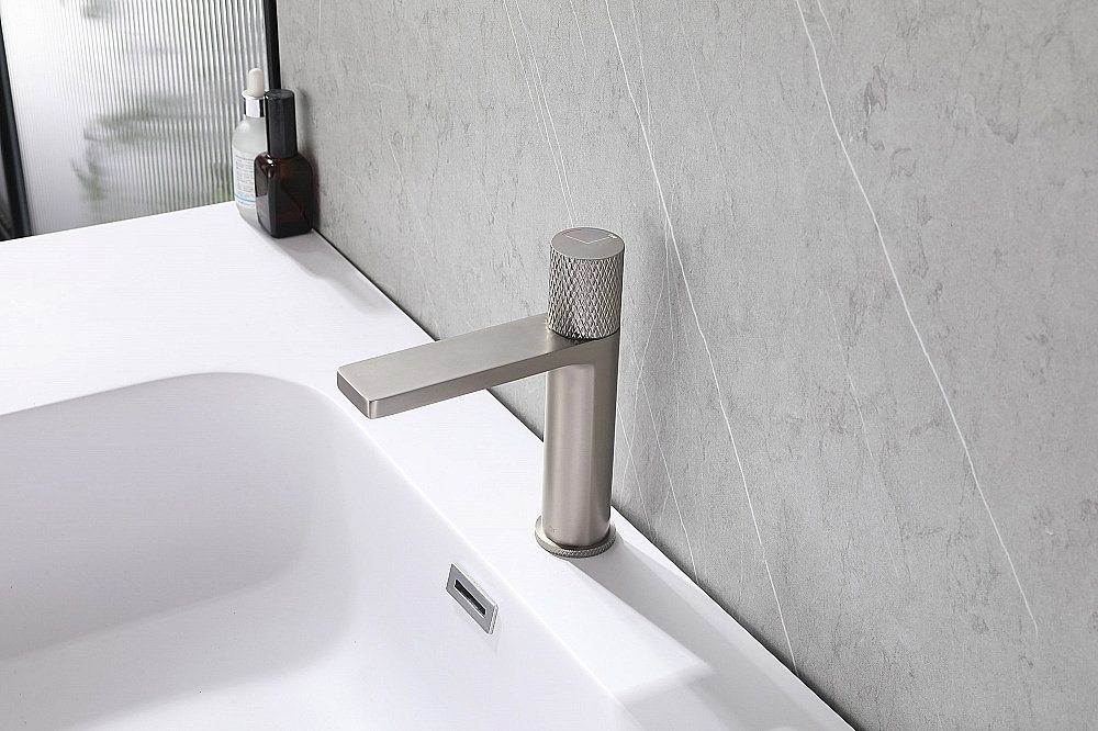 Смеситель для раковины ABBER Rund AF8710SP сатин купить в интернет-магазине сантехники Sanbest