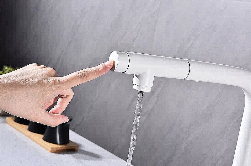 Смеситель для кухни Paulmark Viper Vi213105-WH белый матовый купить в интернет-магазине сантехники Sanbest