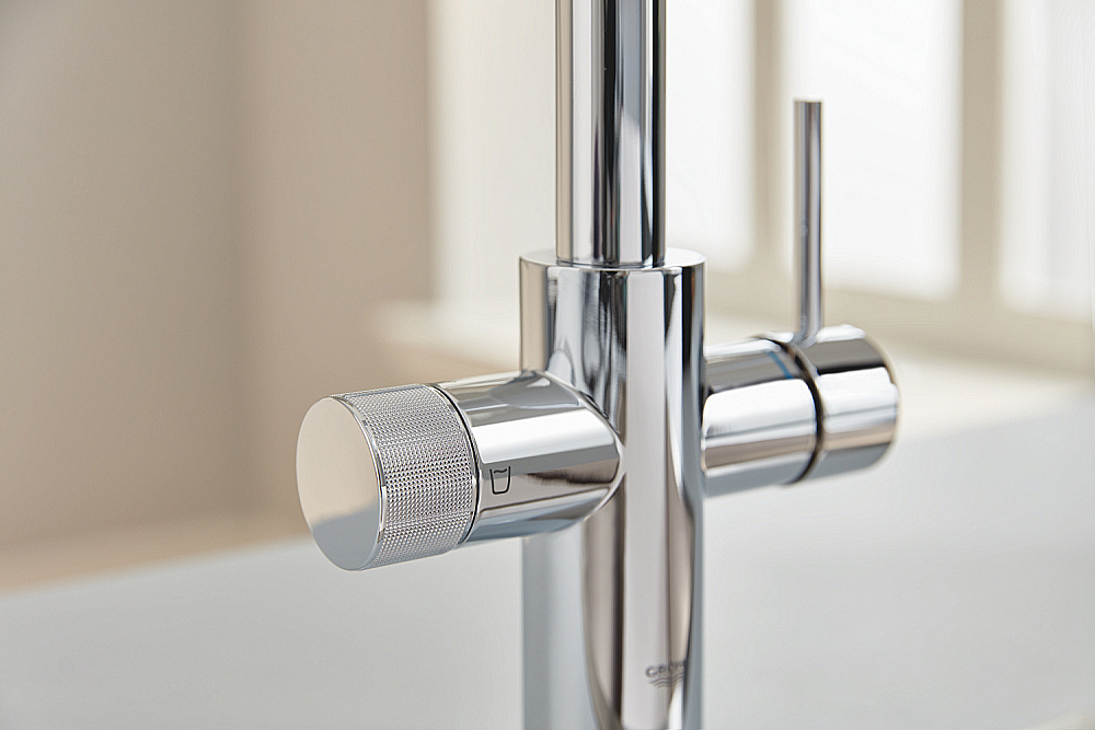 Смеситель для кухни GROHE Blue Pure Minta 30589000 хром купить в интернет-магазине сантехники Sanbest