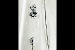 Душевая кабина Royal Bath RB90BK2-M 90x90 профиль белый/стекло матовое купить в интернет-магазине Sanbest