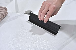 Полка Aquatek AQ4976MB 22х22 черный матовый купить в интернет-магазине сантехники Sanbest