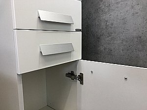 Шкаф-колонна Comforty Модена М 00-00001645 35 белая матовая для ванной в интернет-магазине сантехники Sanbest