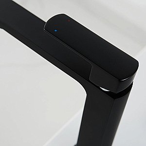 Смеситель для раковины Vincea Next VBF-1N1MB черный купить в интернет-магазине сантехники Sanbest