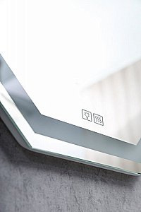 Зеркало с LED-подсветкой и подогревом BelBagno OTT WARM 80 в ванную от интернет-магазине сантехники Sanbest