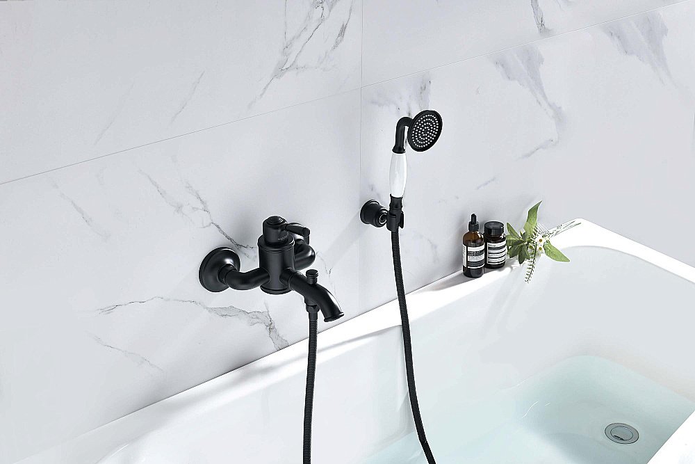 Смеситель для ванны Aquatek Классик AQ1549MB черный матовый купить в интернет-магазине сантехники Sanbest