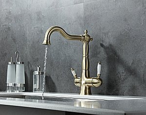 Смеситель для кухни Lemark Villa LM4858B купить в интернет-магазине сантехники Sanbest