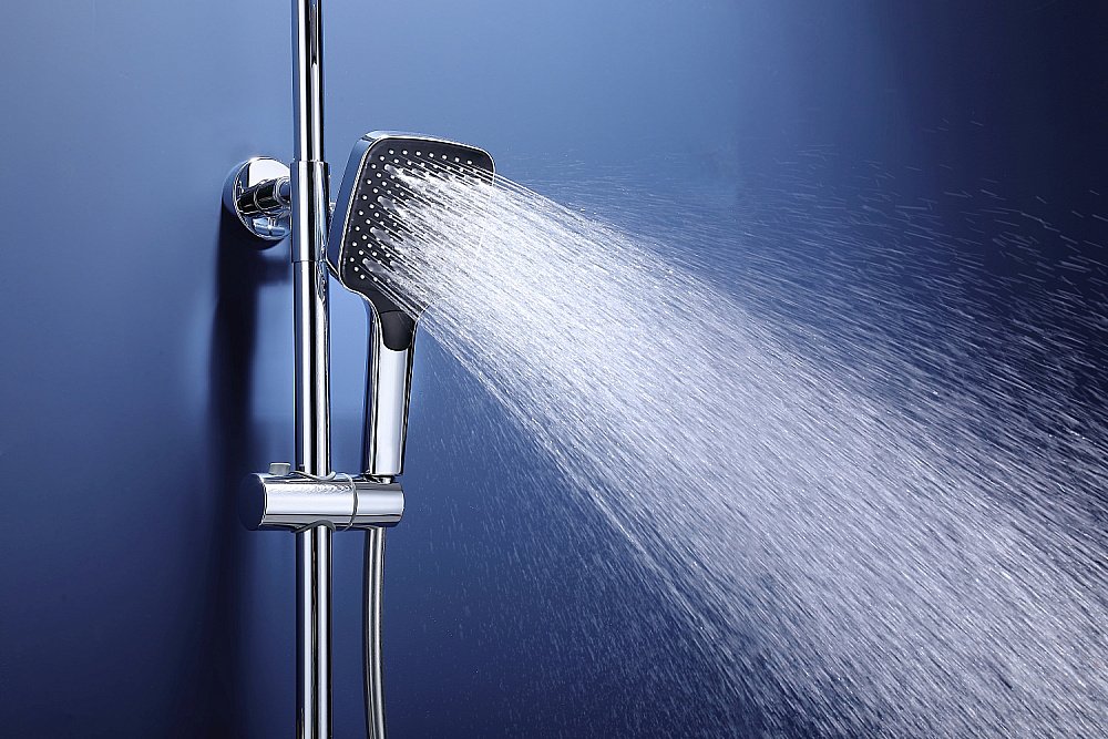 Душевая система Vincea Core VSFS-4CO1CH хром купить в интернет-магазине сантехники Sanbest