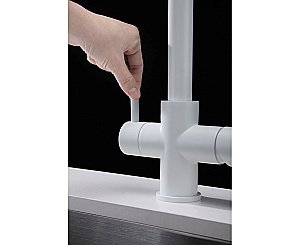 Смеситель для кухни Paulmark Lange La214212-WH белый матовый купить в интернет-магазине сантехники Sanbest