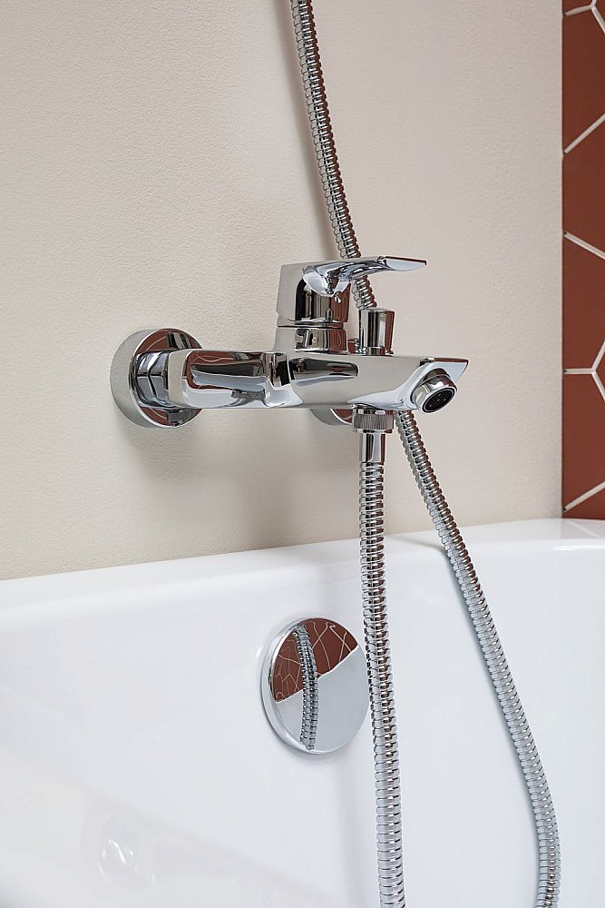 Смеситель для ванны с душем Aquanet Static AF330-20C купить в интернет-магазине сантехники Sanbest