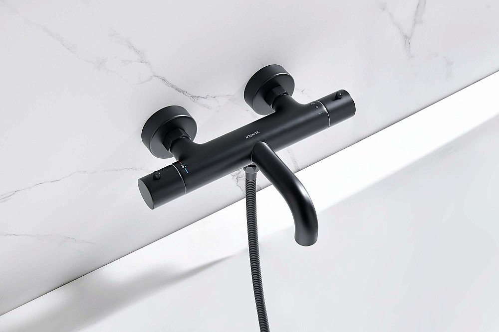 Смеситель для ванны Aquatek Европа AQ1343MB черный матовый купить в интернет-магазине сантехники Sanbest