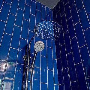 Душевая система Melana 1001P купить в интернет-магазине сантехники Sanbest