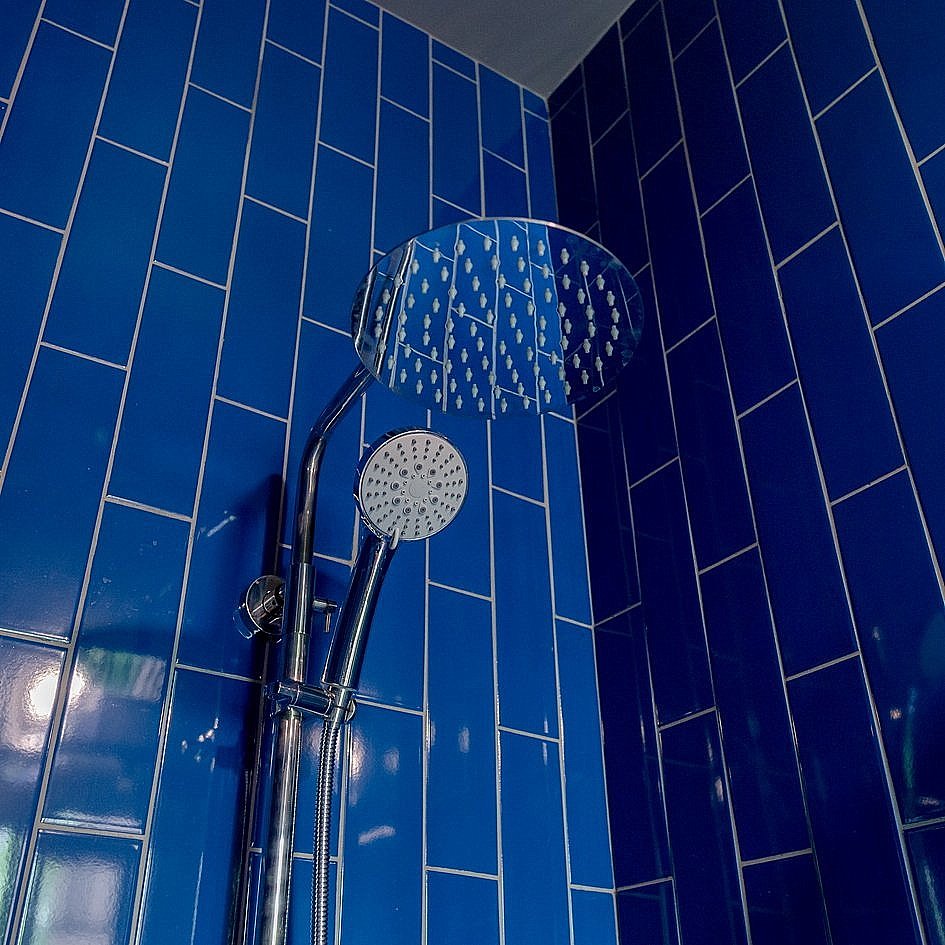 Душевая система Melana 1001P купить в интернет-магазине сантехники Sanbest