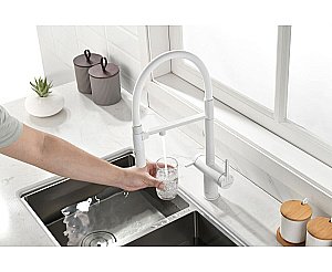 Смеситель для кухни Paulmark Gravity Gr213888-WH белый матовый купить в интернет-магазине сантехники Sanbest